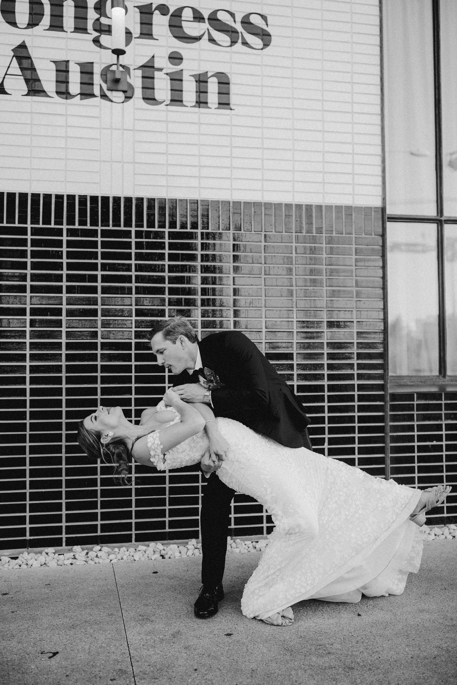 Amber Vickery - Austin, TX Wedding and Elopement Photographer