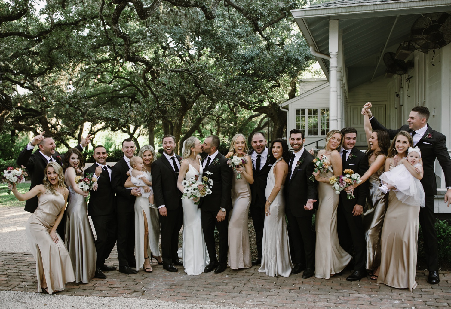 Bridal party portraits at Mattie's Austin