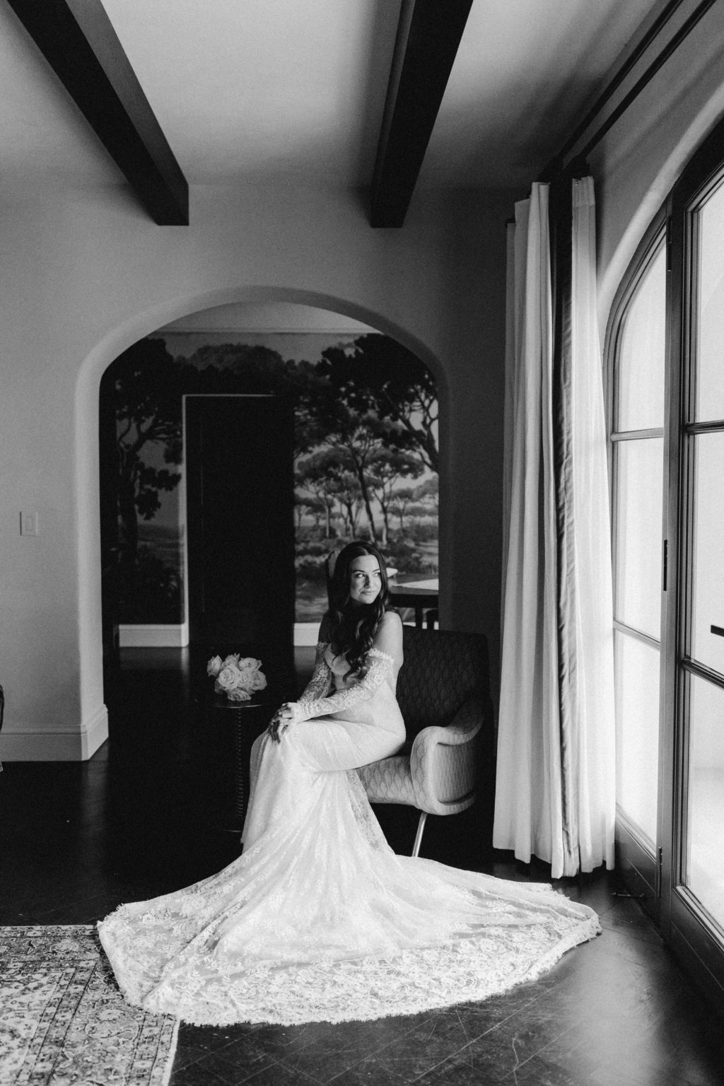 Cozy Intimate Wedding at Commodore Perry Estate ambervickery com