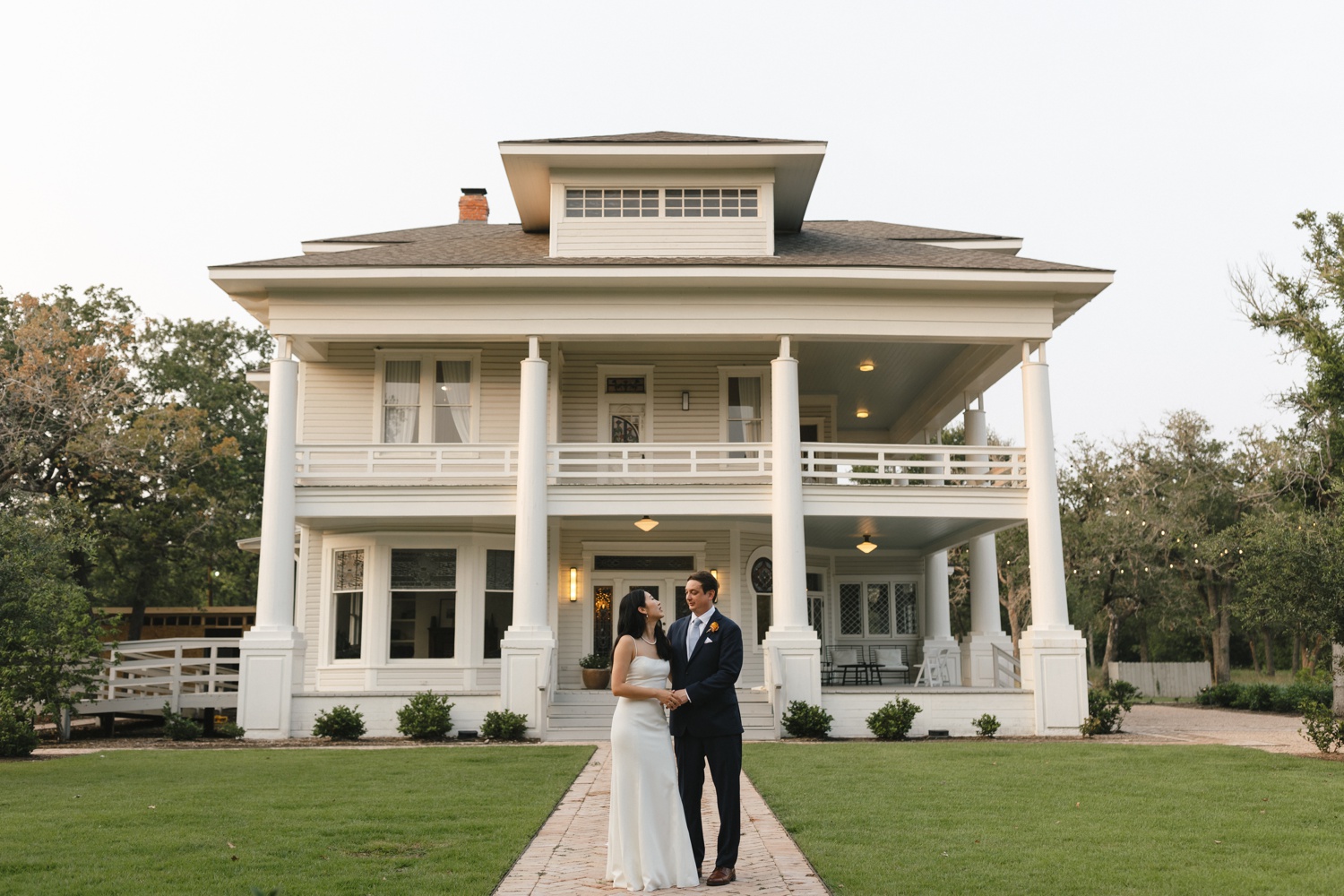 Bridal portraits at The Grand Lady