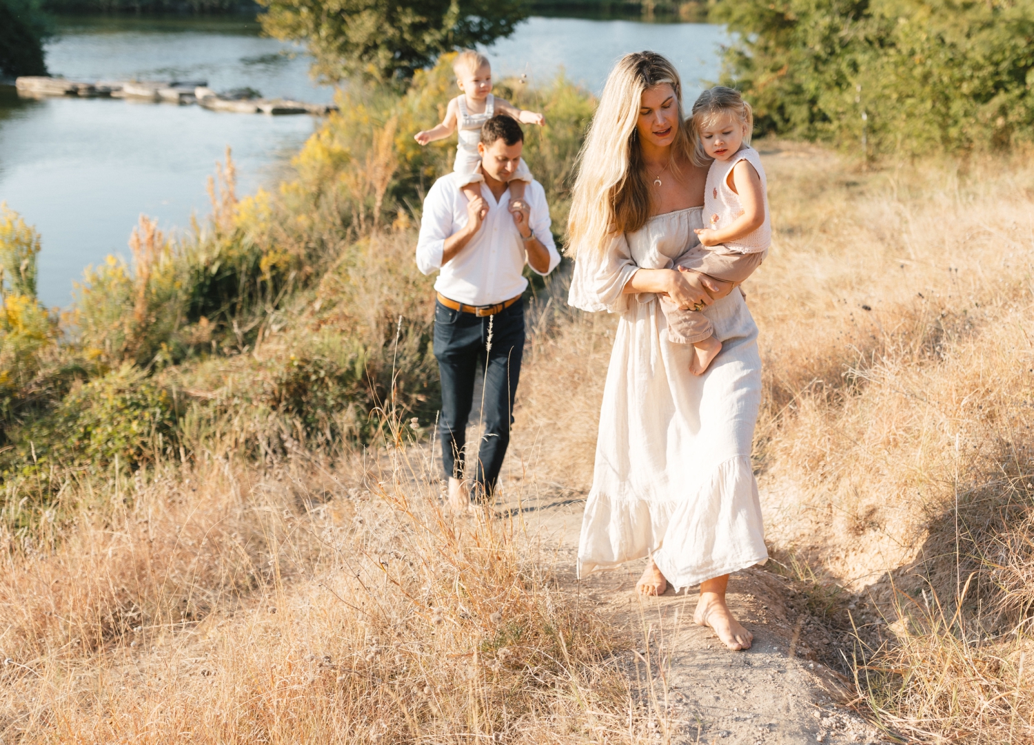 A family photography session at the Southwest Greenway in Austin, Texas