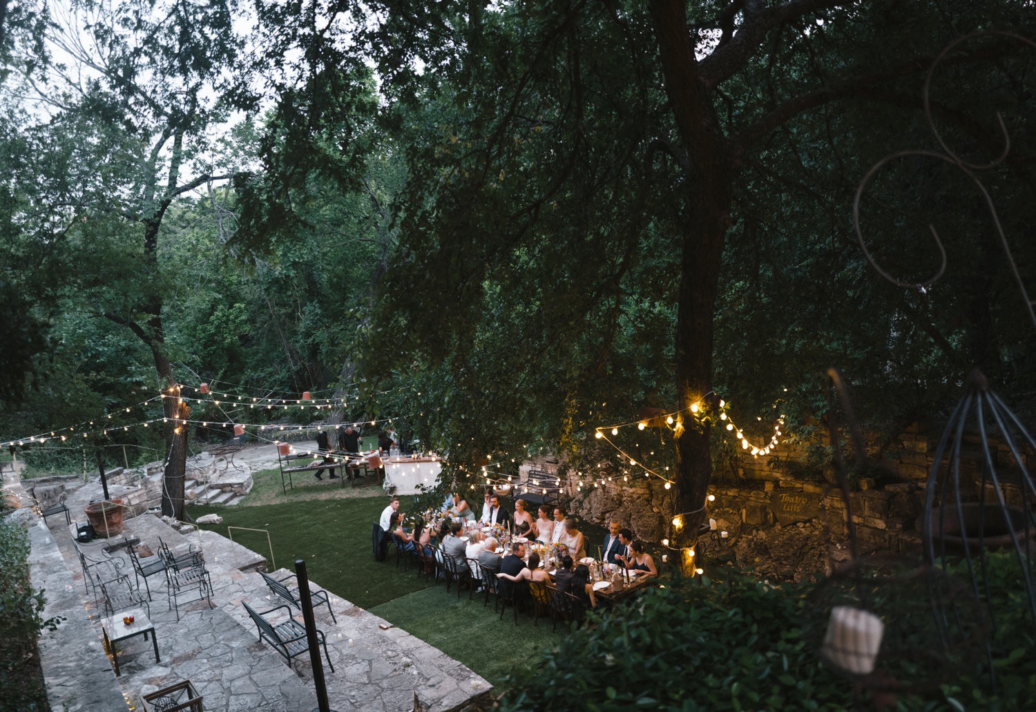 Outdoor dinner at The Inn at Jennifer's Gardens