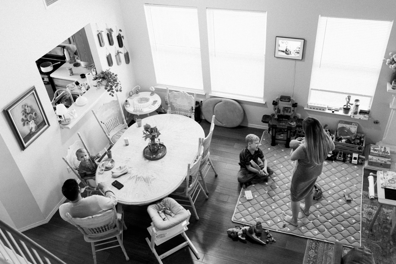 Austin family photographer offering a maternity and newborn bundle for growing families